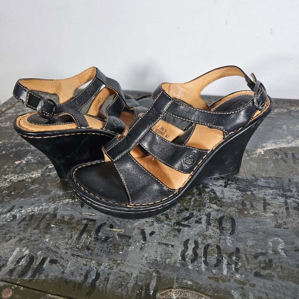 Born Wedge Sandals Size 6 Black Leather